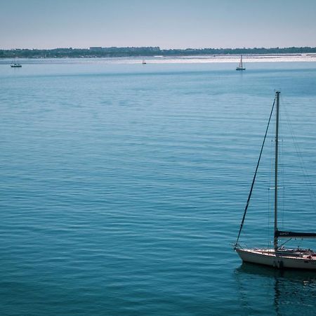 B&B Le Finestre Sul Mare Taranto Exterior foto