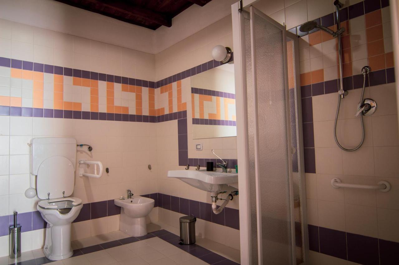 B&B Le Finestre Sul Mare Taranto Exterior foto